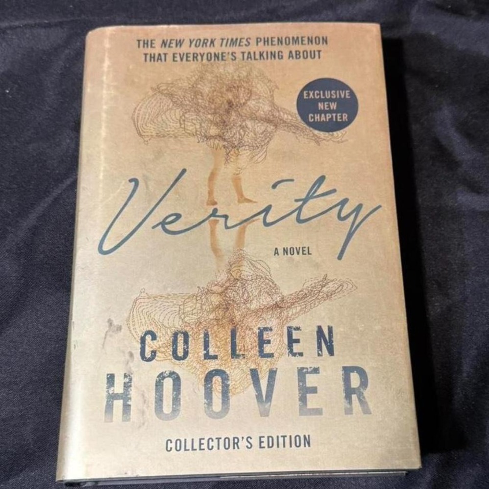 Collector's Edition‎ Verity by Colleen Hoover